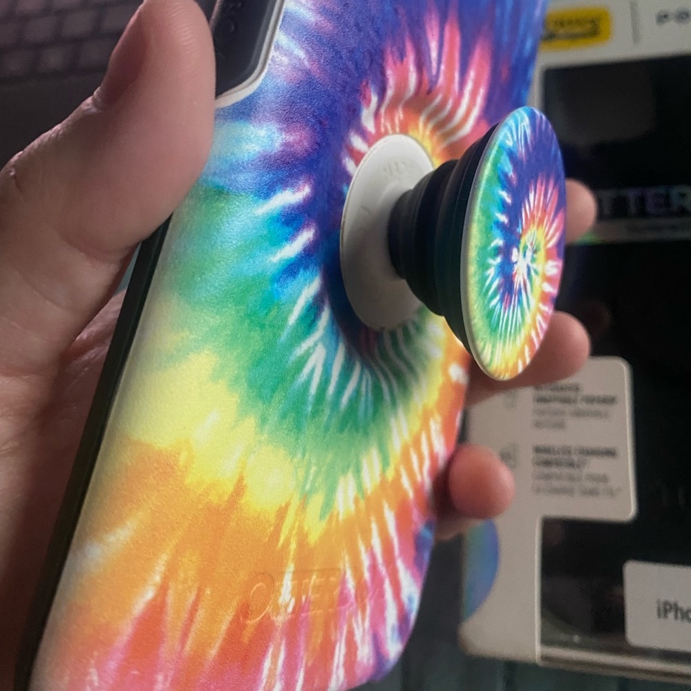 TieDyed Otterbox + Popsocket iPhone 11 Pro Max